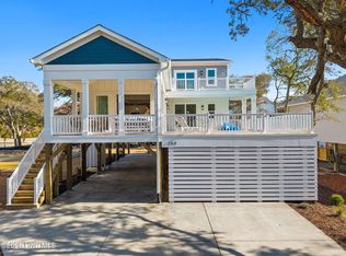 100 SE 43rd St, Oak Island, NC 28465