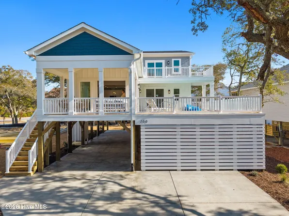 100 SE 43rd Street, Oak Island, NC 28465