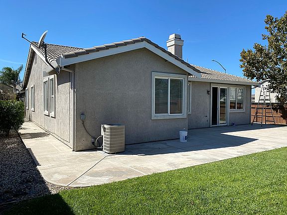 2nd image of 596 Barcelona Dr