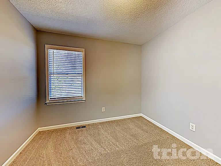 78 Ginnity Dr — Photo 10