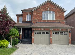 3240 Tacc Dr, Mississauga, ON L5M0H3