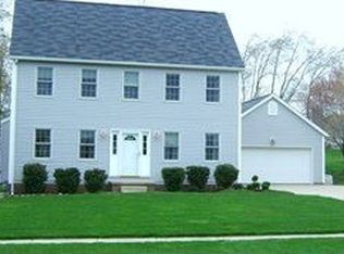 1409 Country Ln, Orrville, OH 44667
