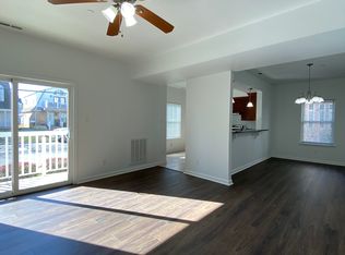 2409 Arctic Ave APT 102, Virginia Beach, VA 23451