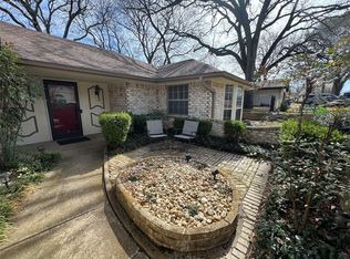 222 N Willow St, Mansfield, TX 76063