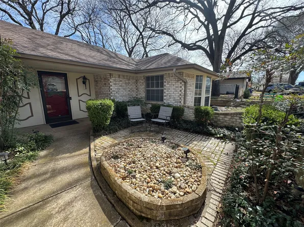 222 N Willow St, Mansfield, TX 76063