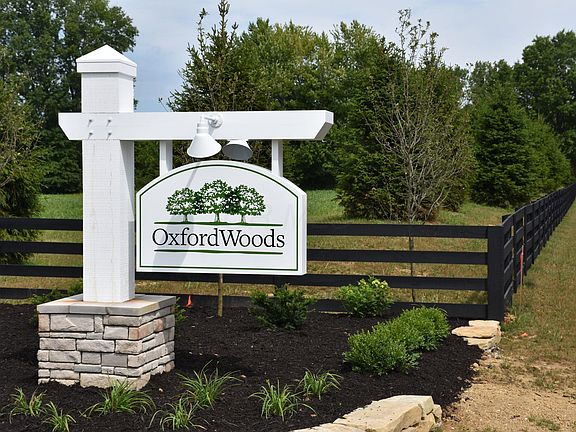 4th image of 6849 Oxford Woods Dr