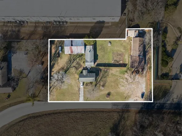 111 Bear Hollow Rd, Pineville, MO 64856