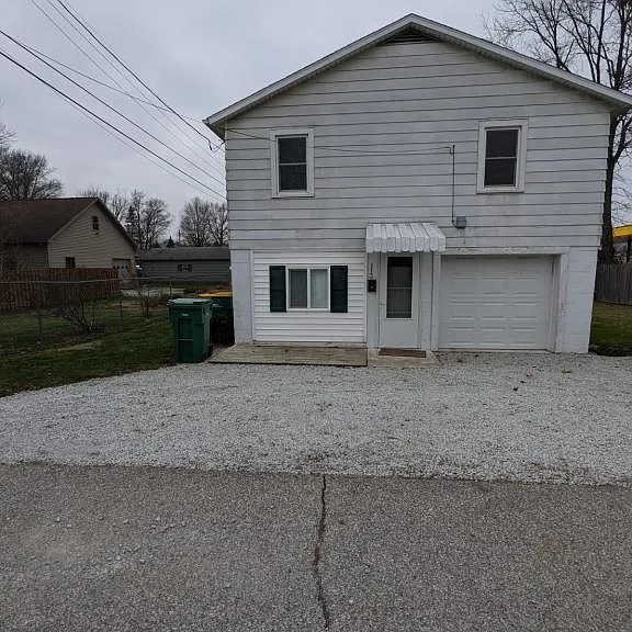 113 S Golding St — Photo 2
