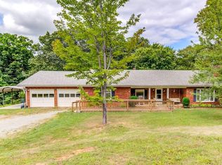 3066 Mowles Rd, Salem, VA 24153