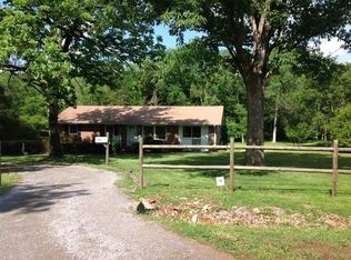 411 Minerva Dr, La Vergne, TN 37086
