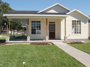 37512 Picketts Mill Ave, Zephyrhills, FL 33542