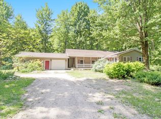 3868 N Forest Ln, Scottville, MI 49454