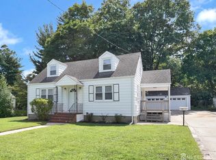 233 Milltown Rd, East Brunswick, NJ 08816