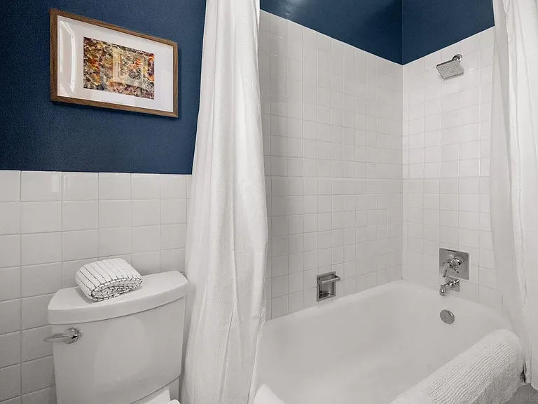 702 Ash St #803 — Photo 17
