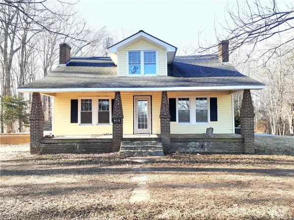 2444 N Stokes School Rd, Danbury, NC 27016