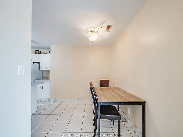540 Ouellette Ave #5B — Photo 8