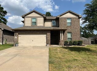 2340 La Salle Woods, Conroe, TX 77304