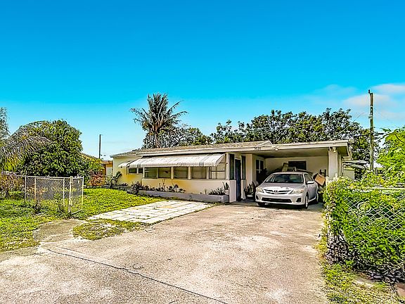 2nd image of 3020 NW 17th Street