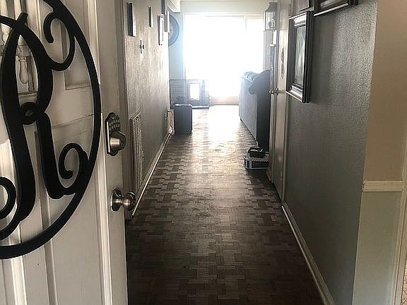 2nd image of 2820 Country Club Dr