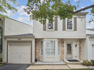 1452 N Chelsea Ave, Palatine, IL 60067