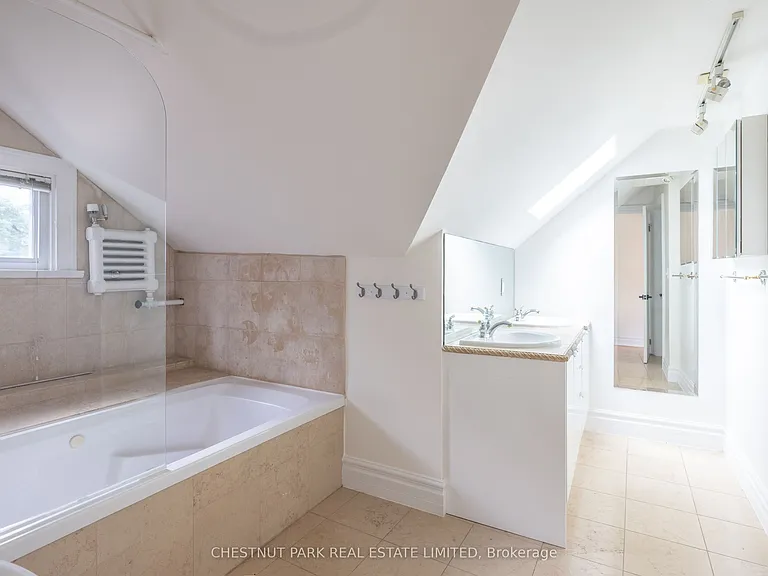 43 Elm Ave #2 — Photo 9