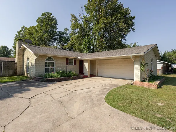 1225 E Hartford St, Broken Arrow, OK 74012