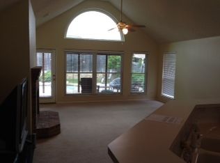 7017 Hillshire Ln, Sachse, TX 75048