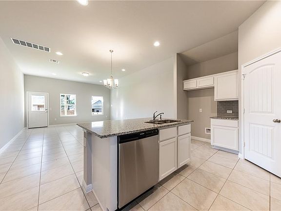 3rd image of 6817 Loretta White Ln