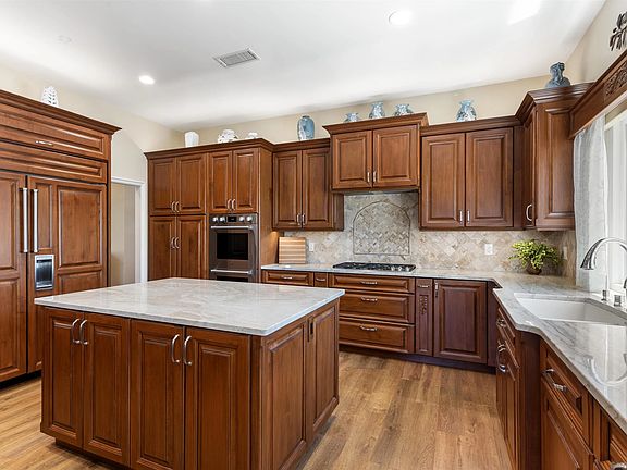 4th image of 1473 Singletree Pl