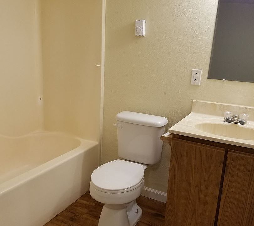 2nd image of 15974 Co Rd 612 APT C3