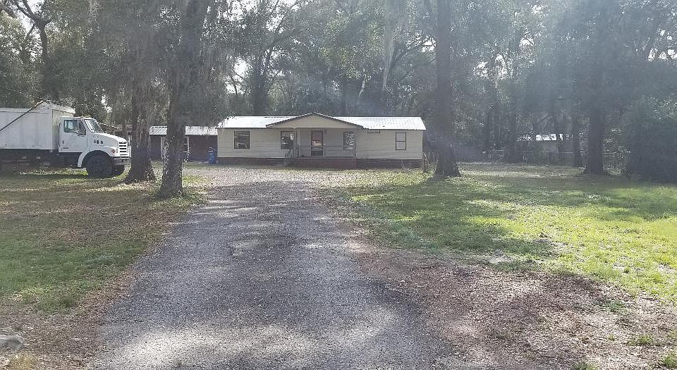 2nd image of 9811 Reylinda Ave