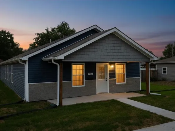 902 Morgan St, Saint Joseph, MO 64504