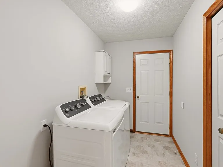12786 Heritage Trl — Photo 36