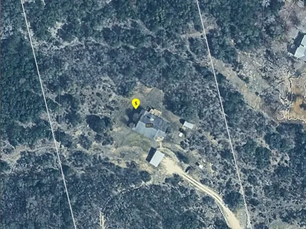 885 County Road 2651, Rio Medina, TX 78066