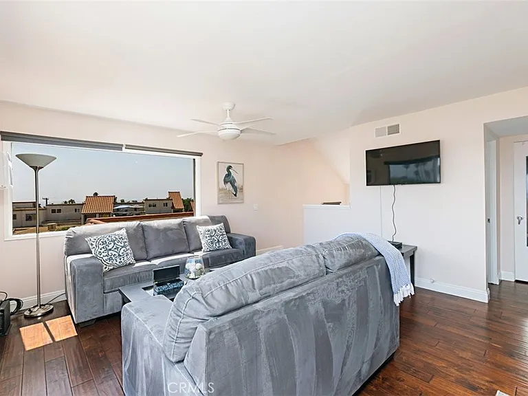712 Calle Divino — Photo 11