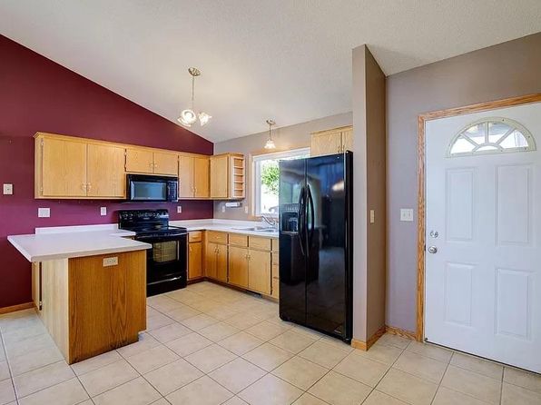 130 17th Street Ct