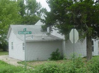 200 Oak St, Winchester, KS 66097