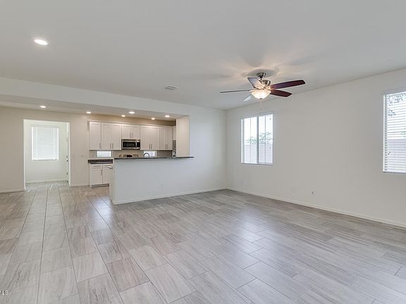 4th image of 3813 E Desert Broom Dr
