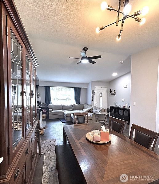 3rd image of 17217 10th Avenue E