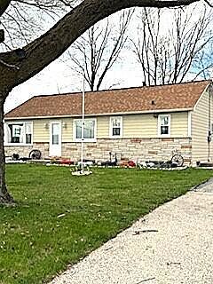 3rd image of 4490 County Highway Q ROAD