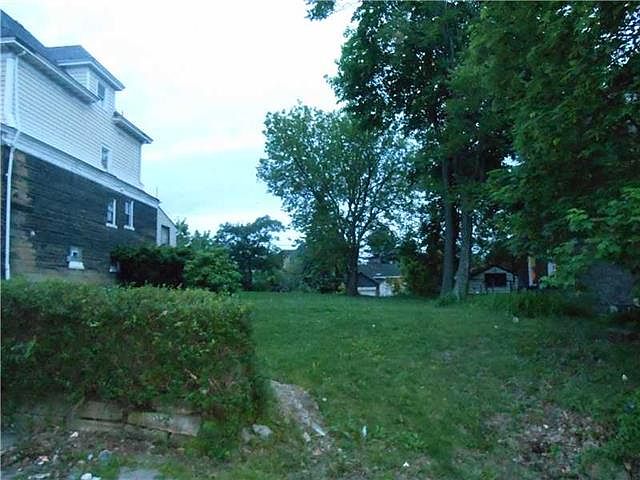 2nd image of 408 Zara St