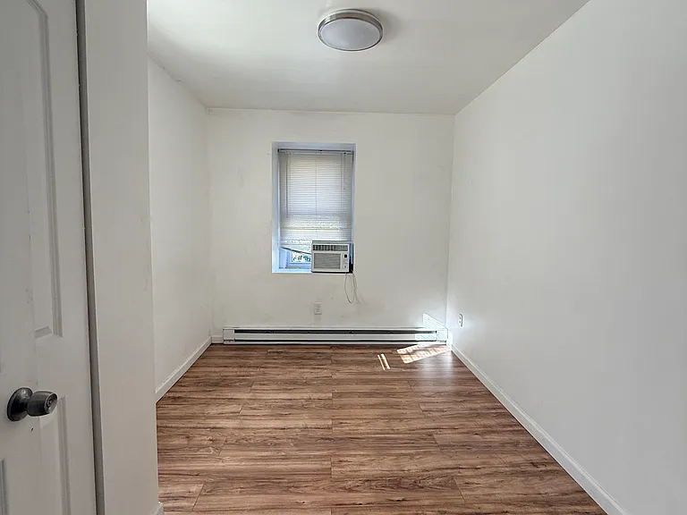 3306 Baring St #3 — Photo 10