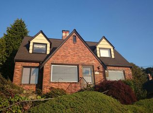 5337 SW Admiral Way, Seattle, WA 98116