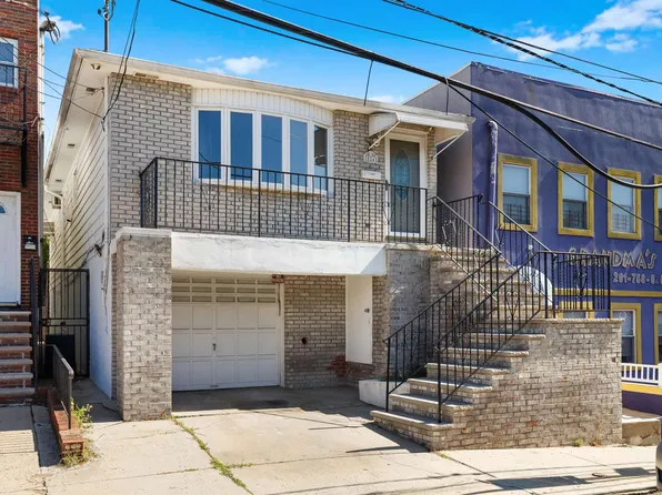 524 66th St, West New York, NJ 07093