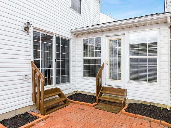 4th image of 2506 Hotchkiss St