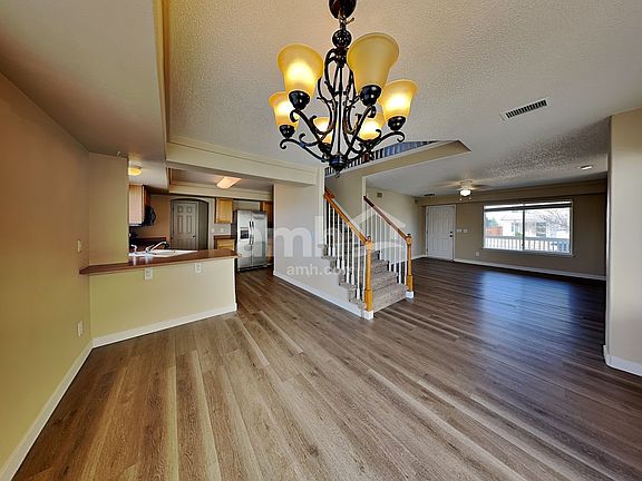 5th image of 21610 E 38th Pl