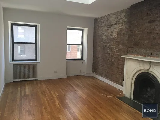 Rented by Bond New York | media 6