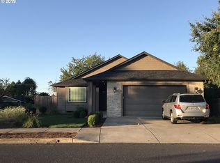 3095 Arrowhead St, Eugene, OR 97404