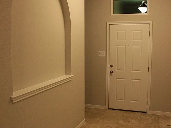 2nd image of 5616 Blackstone Dr