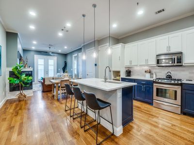 5800 McCommas Blvd #A108, Dallas, TX, 75206